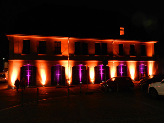 Das Wetterau-Museum bei Friedberg leuchtet November 2014